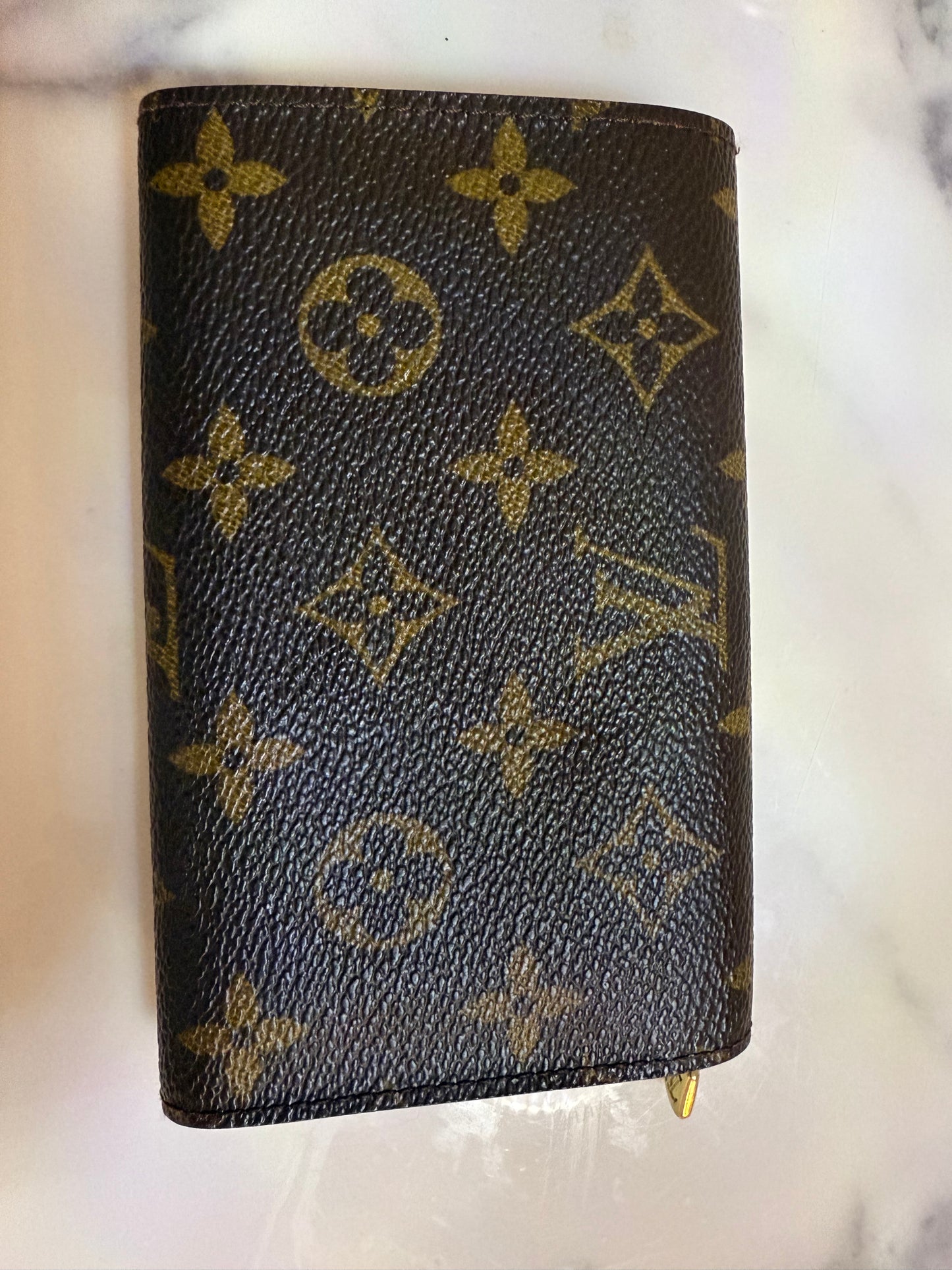 Louis Viutton Monogram woman's wallet with zipper